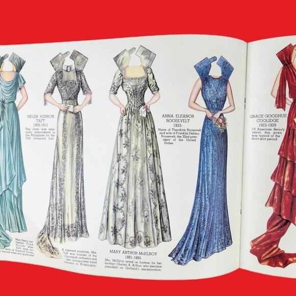 Dresses Worn by the First Ladies of The White House - Picture 3 of 4